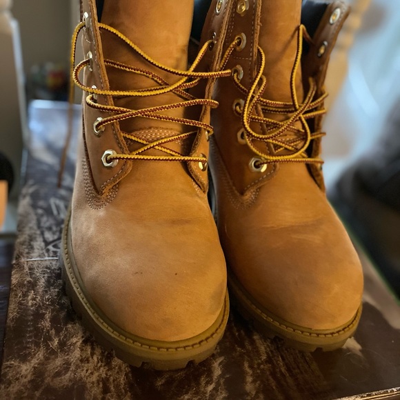 Timberland - Picture 2 of 3